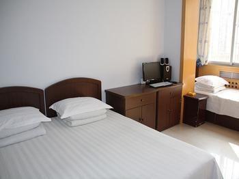 Chengde Changhong Hotel Екстериор снимка