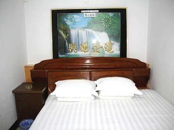 Chengde Changhong Hotel Екстериор снимка
